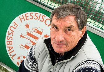 Lothar Buchmann ist im Alter von 87 Jahren gestorben. Lothar Buchmann ist im Alter von 87 Jahren gestorben.
