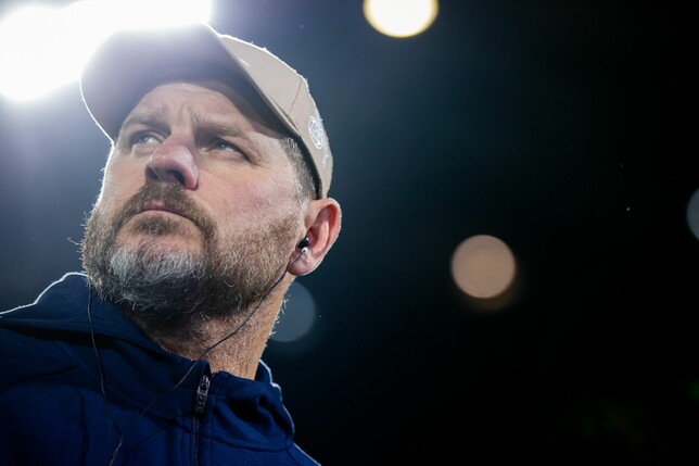 Kölns Trainer Steffen Baumgart setzte erstmals auf die Dreierkette.