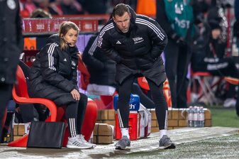 Konnten mit Union zumindest einen Punkt gegen Augsburg ergattern: Co-Trainerin Marie-Louise Eta und Interimstrainer Marco Grote. Konnten mit Union zumindest einen Punkt gegen Augsburg ergattern: Co-Trainerin Marie-Louise Eta und Interimstrainer Marco Grote.