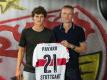 Stuttgart verpflichtet Pavard (Quelle: VFB STUTTGART/SID-IMAGES)
<br>© 2016 SID