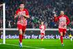 Mit einem Hattrick in der ersten Halbzeit der Matchwinner für Freiburg: Michael Gregoritsch (l).