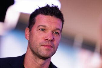 Michael Ballack äußert sich zur DFB-Elf. Michael Ballack äußert sich zur DFB-Elf.