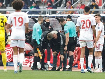 Nürnberg-Düsseldorf für zehn Minuten unterbrochen Nürnberg-Düsseldorf für zehn Minuten unterbrochen