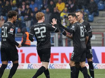 Foto: Siegesserie ausgebaut: Fürth gewinnt auch in Braunschweig