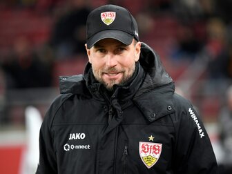 Hoeneß erwartet starken BVB: "Gut unterwegs" Hoeneß erwartet starken BVB: "Gut unterwegs"