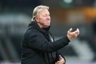Bleibt weiter Interims-Bundestrainer der deutschen Fußballerinnen: Horst Hrubesch. Bleibt weiter Interims-Bundestrainer der deutschen Fußballerinnen: Horst Hrubesch.
