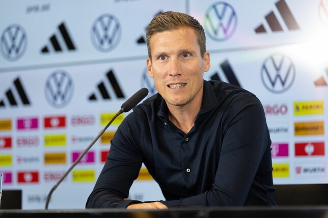 DFB-Direktor Hannes Wolf ist ein Verfechter von neuen Spielformen im Kinder- und Jugendfußball.