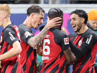 Nach Bayern-Gala: Frankfurt mit Pflichtaufgabe in Aberdeen Nach Bayern-Gala: Frankfurt mit Pflichtaufgabe in Aberdeen