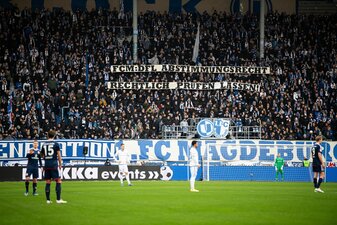 In Magdeburg wurde die rechtliche Prüfung der DFL-Abstimmung gefordert. In Magdeburg wurde die rechtliche Prüfung der DFL-Abstimmung gefordert.