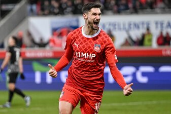 Tim Kleindienst drehte mit seiner Mannschaft spät das Spiel. Tim Kleindienst drehte mit seiner Mannschaft spät das Spiel.