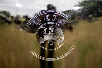 Im Streit um die Gründung einer Super League hat die UEFA vor dem EuGH eine Niederlage erlitten. Im Streit um die Gründung einer Super League hat die UEFA vor dem EuGH eine Niederlage erlitten.