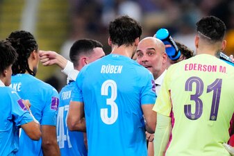 Manchester City gewann das Finale der Club-WM gegen Fluminense souverän mit 4:0. Manchester City gewann das Finale der Club-WM gegen Fluminense souverän mit 4:0.
