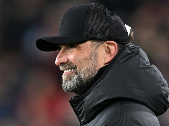 Liverpool setzt sich an die Spitze
