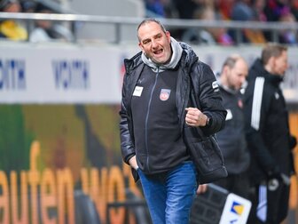 kicker: Heidenheims Schmidt ist Persönlichkeit des Jahres kicker: Heidenheims Schmidt ist Persönlichkeit des Jahres
