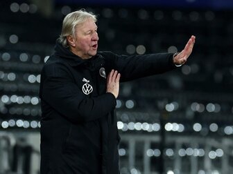 Für Hrubesch wäre nach einer Olympia-Teilnahme wohl Schluss Für Hrubesch wäre nach einer Olympia-Teilnahme wohl Schluss