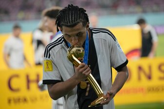 Paris Brunner darf auf einen Profivertrag beim BVB hoffen. Paris Brunner darf auf einen Profivertrag beim BVB hoffen.
