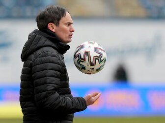 Drittligist Lübeck holt Trainer Schnorrenberg Drittligist Lübeck holt Trainer Schnorrenberg