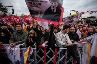 Fans beider Clubs hatten gegen die Austragung des türkischen Supercups in Riad protestiert. Fans beider Clubs hatten gegen die Austragung des türkischen Supercups in Riad protestiert.