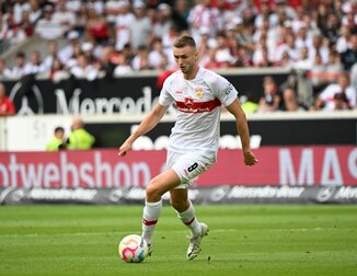 Kalajdzic soll sich für einen Wechsel von den Wolverhampton zu Eintracht Frankfurt entschieden haben. Kalajdzic soll sich für einen Wechsel von den Wolverhampton zu Eintracht Frankfurt entschieden haben.