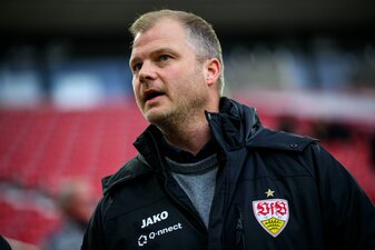 Sportdirektor Fabian Wohlgemuth sieht den VfB Stuttgart vor einer Herausforderung. Sportdirektor Fabian Wohlgemuth sieht den VfB Stuttgart vor einer Herausforderung.