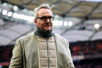 VfB-Boss Alexander Wehrle ist sich sicher: Coming-outs aktiver Fußballprofis werden kommen. VfB-Boss Alexander Wehrle ist sich sicher: Coming-outs aktiver Fußballprofis werden kommen.