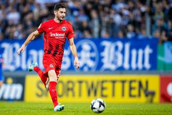 Frankfurts Lucas Alario wechselt nach Brasilien. Frankfurts Lucas Alario wechselt nach Brasilien.