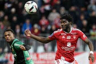 Bald in der Bundesliga? Brassier (r.) spielt bei Brest eine überragende Saison. Foto: Loic Venance/AFP via Getty Images Bald in der Bundesliga? Brassier (r.) spielt bei Brest eine überragende Saison. Foto: Loic Venance/AFP via Getty Images