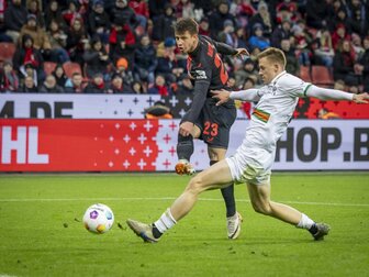 Leverkusen startet erfolgreich ins neue Jahr Leverkusen startet erfolgreich ins neue Jahr