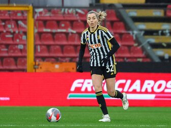 Bayern-Frauen leihen Schwedin Sembrant von Juve aus Bayern-Frauen leihen Schwedin Sembrant von Juve aus