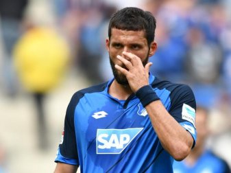 Kevin Kuranyi hält sich bei den Stuttgarter Kickers fit. Foto: Uwe Anspach Kevin Kuranyi hält sich bei den Stuttgarter Kickers fit. Foto: Uwe Anspach