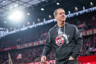 Will mit einer noch aggressiveren Spielweise mit dem 1. FC Köln in der Bundesliga den Klassenerhalt schaffen: Trainer Timo Schultz. Will mit einer noch aggressiveren Spielweise mit dem 1. FC Köln in der Bundesliga den Klassenerhalt schaffen: Trainer Timo Schultz.