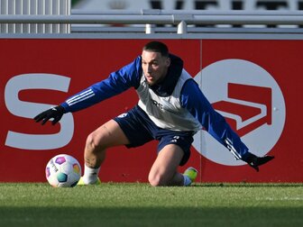 Schalke: Churlinov könnte schon zum Einsatz kommen Schalke: Churlinov könnte schon zum Einsatz kommen