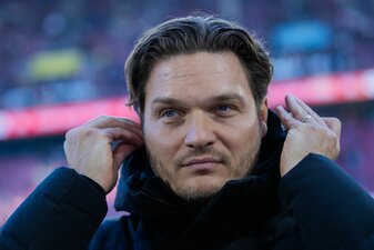 Dortmunds Trainer Edin Terzic äußerte Verständnis für den Klopp-Rückzug in Liverpool. Dortmunds Trainer Edin Terzic äußerte Verständnis für den Klopp-Rückzug in Liverpool.