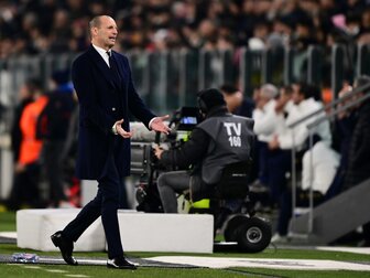 Frühe Rote Karte: Juve-Serie reißt gegen Abstiegskandidaten Frühe Rote Karte: Juve-Serie reißt gegen Abstiegskandidaten