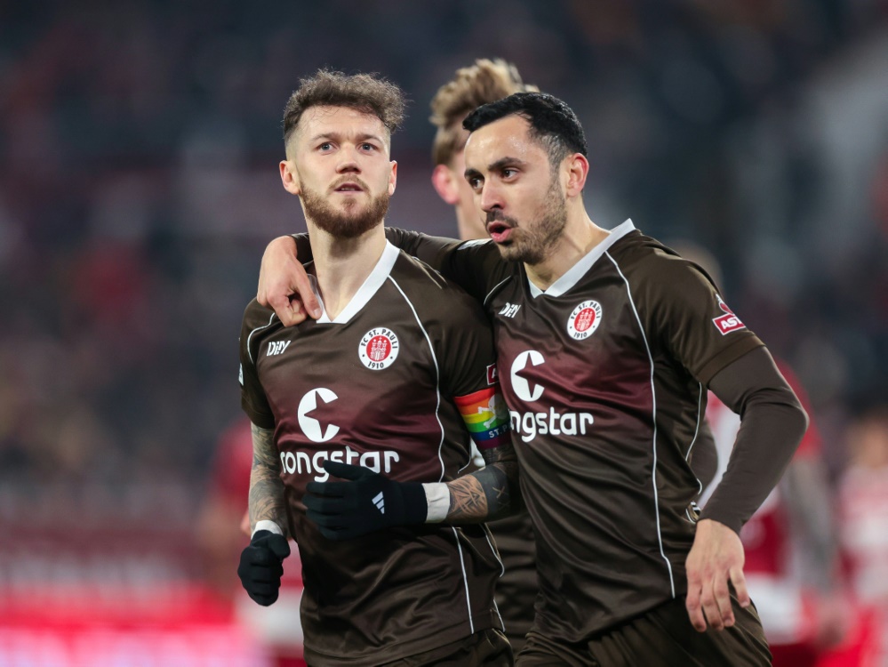 St. Pauli gewinnt auch in Düsseldorf - Hartel trifft doppelt