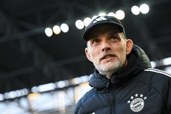 Nimmt die Schimpftirade mit Augsburgs Sportdirektor humorvoll: Thomas Tuchel. Nimmt die Schimpftirade mit Augsburgs Sportdirektor humorvoll: Thomas Tuchel.