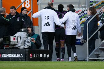 Wird verletzt ausgewechselt: Kingsley Coman. Wird verletzt ausgewechselt: Kingsley Coman.