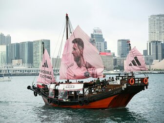 Angeschlagener Messi kann in Hongkong spielen Angeschlagener Messi kann in Hongkong spielen