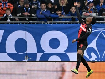 Doppelpack Tella: Leverkusen vor Liga-Gipfel souverän Doppelpack Tella: Leverkusen vor Liga-Gipfel souverän
