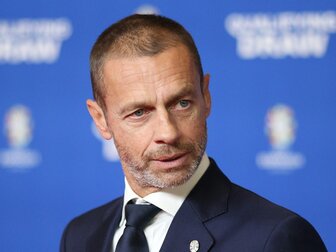 Ceferin länger im Amt? UEFA beschließt Statutenänderung Ceferin länger im Amt? UEFA beschließt Statutenänderung