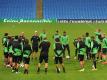 Das Team von Borussia Mönchengladbach beim Abschlusstraining in Manchester. Foto: Peter Powell