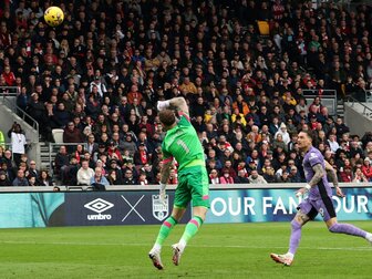 England: Liverpool legt erfolgreich vor England: Liverpool legt erfolgreich vor