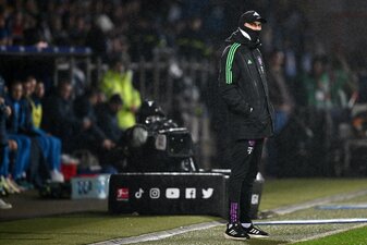 FCB-Trainer Thomas Tuchel wird laut Vorstandschef Jan-Christian Dreesen auch gegen Leipzig an der Seitenlinie stehen. FCB-Trainer Thomas Tuchel wird laut Vorstandschef Jan-Christian Dreesen auch gegen Leipzig an der Seitenlinie stehen.