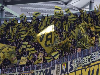 DFB: Hohe Geldstrafen für Dortmund und St. Pauli