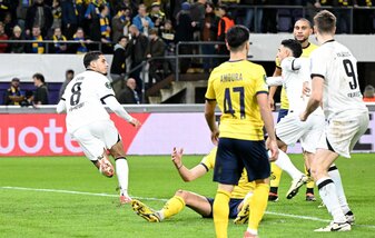 Beim Playoff-Rückspiel gegen Union Saint-Gilloise will Eintracht Frankfurt den Heimvorteil nutzen. Beim Playoff-Rückspiel gegen Union Saint-Gilloise will Eintracht Frankfurt den Heimvorteil nutzen.