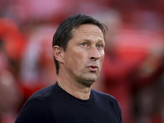 Schmidt mit Benfica im Achtelfinale der Europa League Schmidt mit Benfica im Achtelfinale der Europa League
