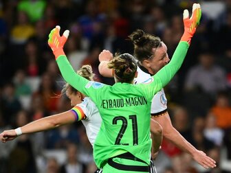 Französinnen über DFB-Team: "Unsere besten Feindinnen" Französinnen über DFB-Team: "Unsere besten Feindinnen"