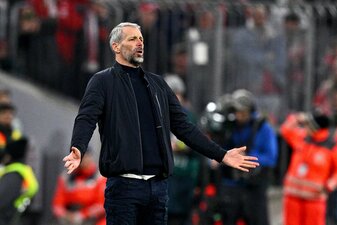 Marco Rose legt sich bei der Torhüterfrage klar fest: Wenn Gulacsi am kommenden Wochenende wieder fit ist, steht er im Kasten. Marco Rose legt sich bei der Torhüterfrage klar fest: Wenn Gulacsi am kommenden Wochenende wieder fit ist, steht er im Kasten.