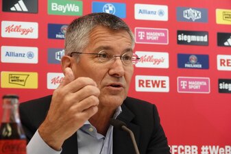 Vereinspräsident Herbert Hainer will in Ruhe einen neuen Trainer finden. Vereinspräsident Herbert Hainer will in Ruhe einen neuen Trainer finden.