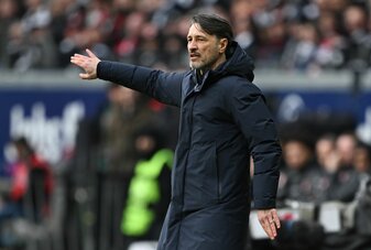 Wolfsburgs Cheftrainer Niko Kovac steht nach mehreren sieglosen Spielen in der Kritik. Wolfsburgs Cheftrainer Niko Kovac steht nach mehreren sieglosen Spielen in der Kritik.